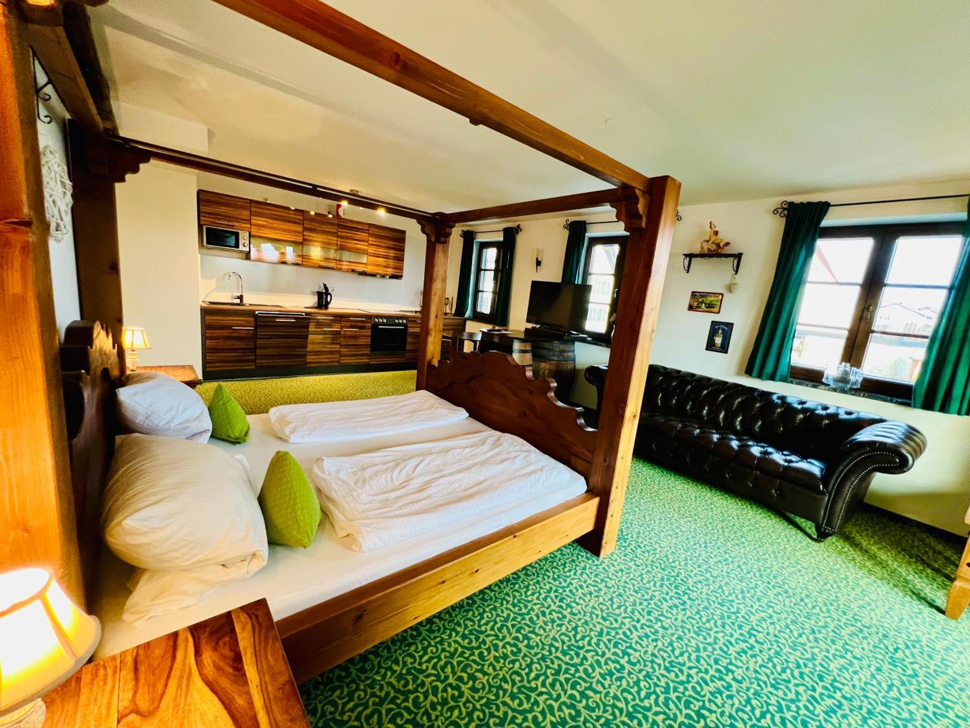 Vitushoehle & Vitusfort Urlaub Im Allgaeu - Ferienwohnungen & Themenzimmer In Hopfen Am See Füssen 외부 사진