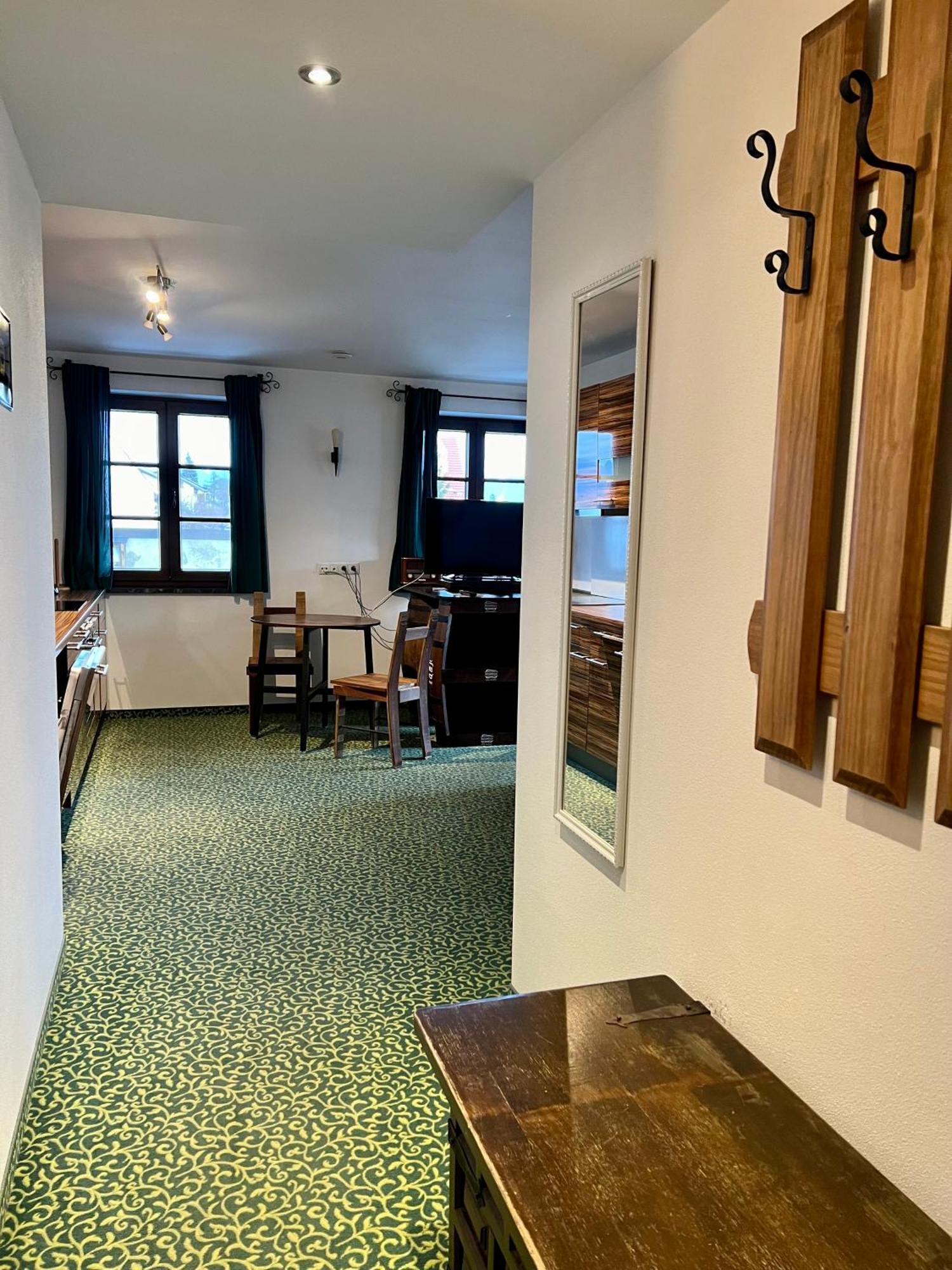 Vitushoehle & Vitusfort Urlaub Im Allgaeu - Ferienwohnungen & Themenzimmer In Hopfen Am See Füssen 외부 사진
