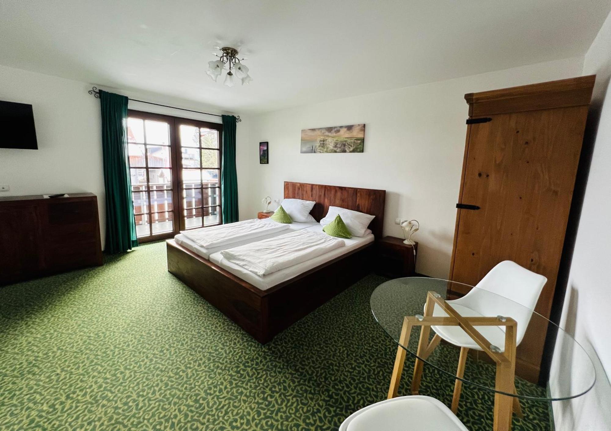 Vitushoehle & Vitusfort Urlaub Im Allgaeu - Ferienwohnungen & Themenzimmer In Hopfen Am See Füssen 외부 사진